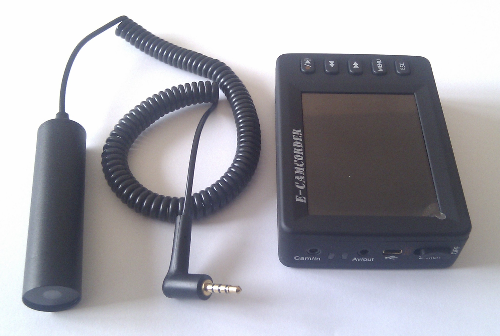 Kamkorder E-Bullet + 2,5" LCD