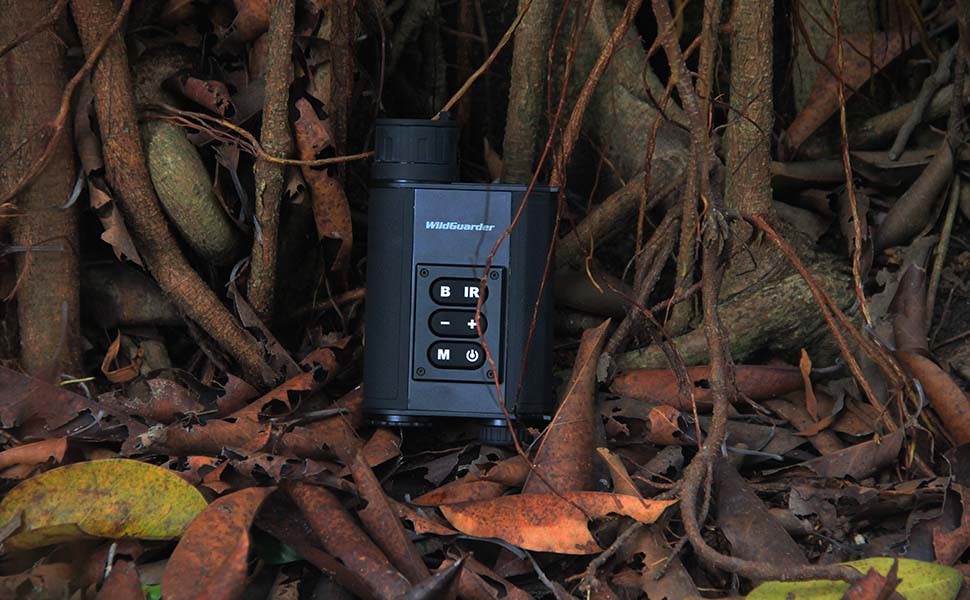 kamera v monokularju - sledenje živalim in za lovce