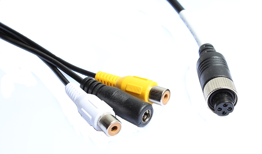 povezovalni kabel za vzvratne sklope od cinch do 4pin
